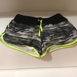 🖤Gray Avia Exercise Shorts - Size Small✨